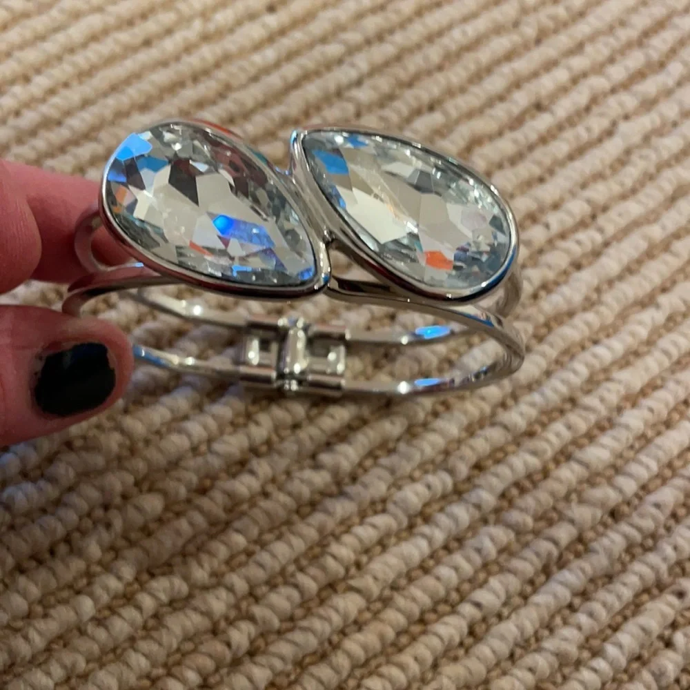 Silver cuff bracelet - like new - Picture 3 of 3